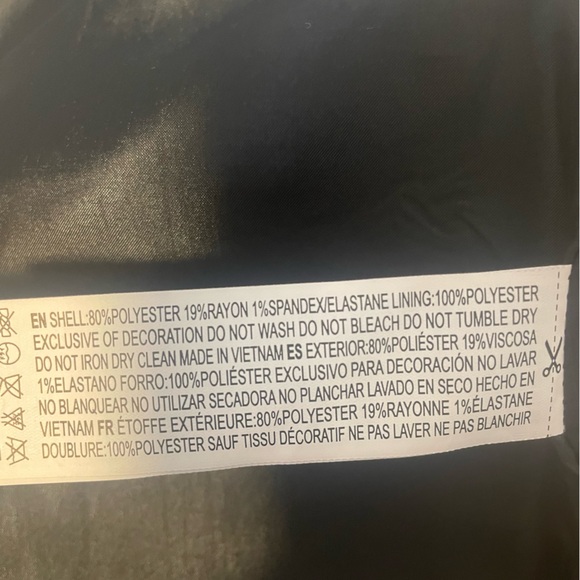 Grey blazer with faux leather trim by Forever 21 - Picture 8 of 8